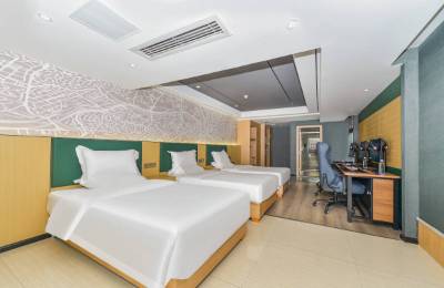 酒店是供需失衡，还是消费乏力