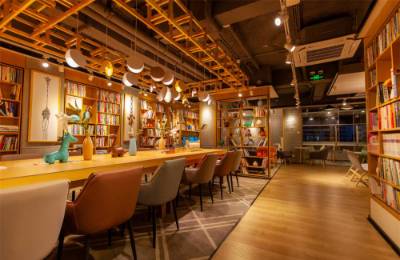 2025年春节后酒店运营破局出圈的八大关键要素