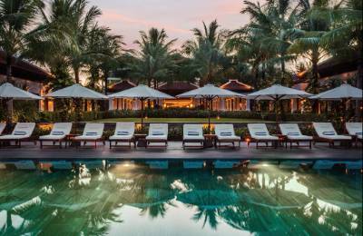 经济型酒店萎缩与高端度假酒店调整，国际酒店集团在华业绩下滑