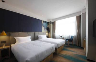 AI与数字化浪潮下，旧管理如何适配酒店新生态？