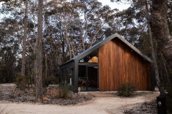 1764390538.jpg 布莱克希斯小木屋.jpg