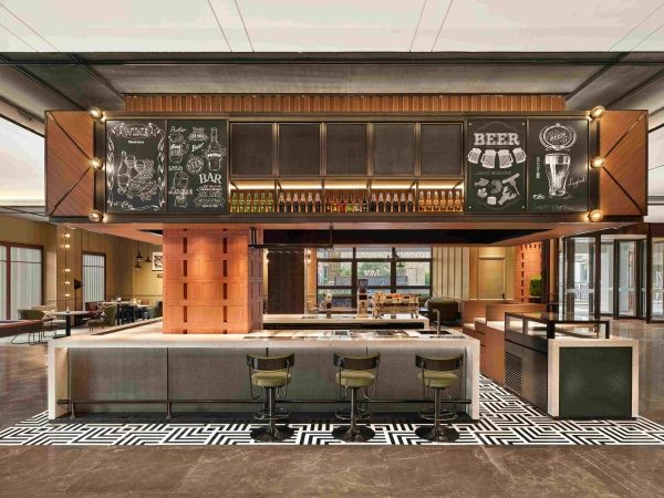 西安钟楼福朋喜来登酒店_玩啤食社（The Mesh）_副本.jpg