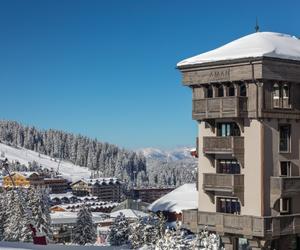 邂逅白色童话，安缦滑雪圣地迎冬启幕