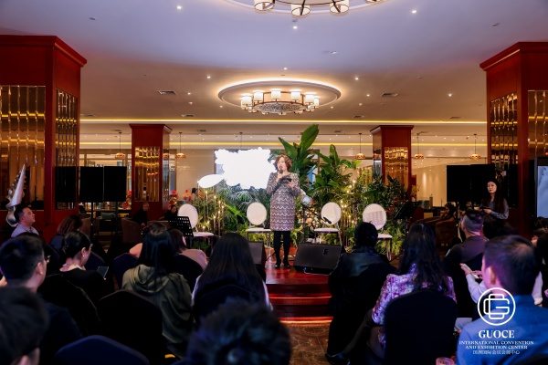 1762143287.jpg AJNB5538.jpg